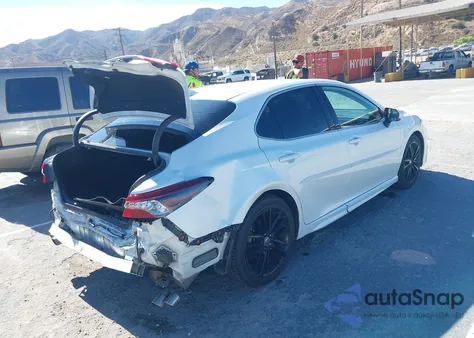 2021 Toyota Camry Xse z USA, uszkodzony, nr VIN 4T1K61AKXMU455719